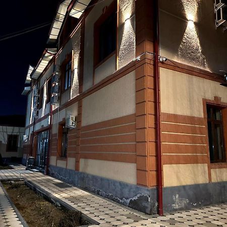 Amor Fati Hotel Tasjkent Buitenkant foto
