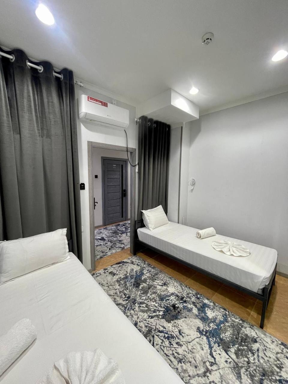 Amor Fati Hotel Tasjkent Buitenkant foto